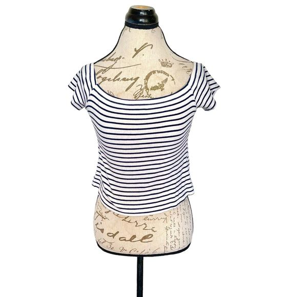 Divided Womens Blouse Top Size Medium Short Sleeve Y2k Striped Cropped Stretch - Picture 1 of 12